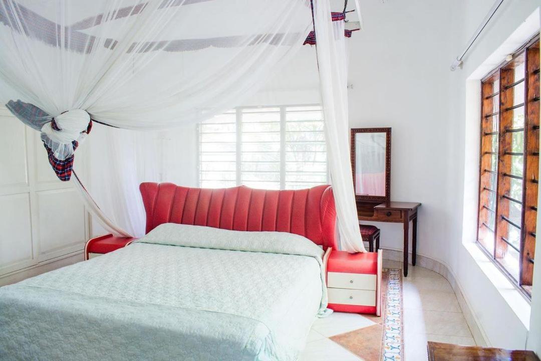 Kijani Cottages Diani 디아니 해변 외부 사진