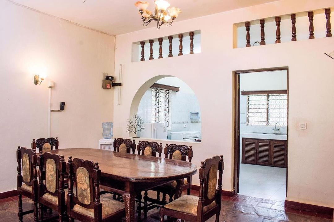 Kijani Cottages Diani 디아니 해변 외부 사진