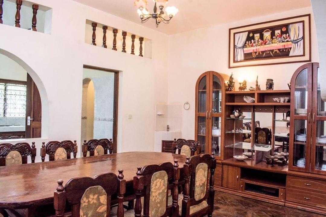 Kijani Cottages Diani 디아니 해변 외부 사진